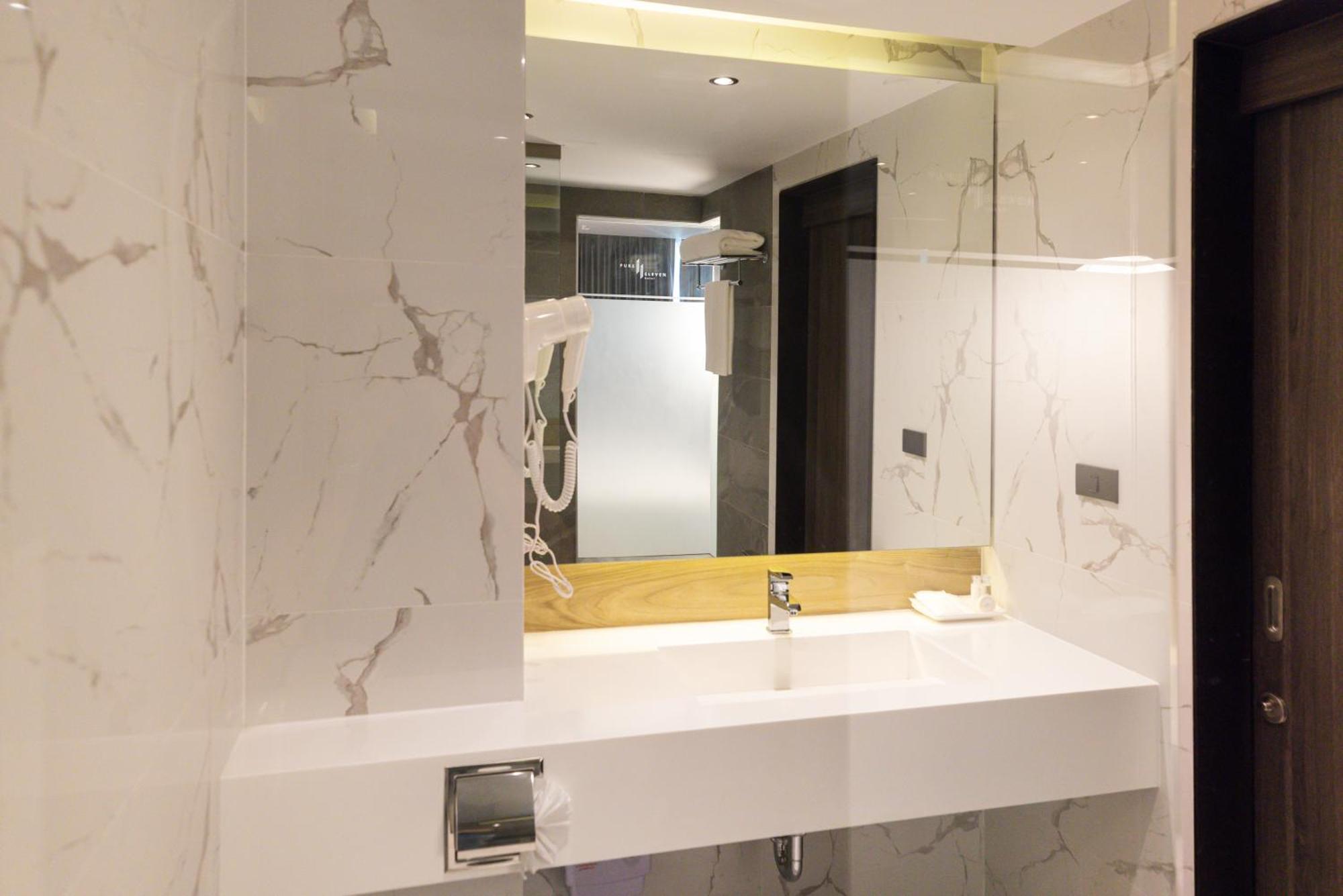 Pure Eleven Hotel Bangkok Makkasan المظهر الخارجي الصورة